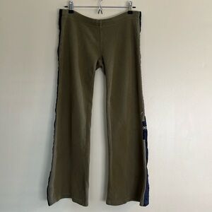 Puma olive green with black stripe down the sides sweatpants